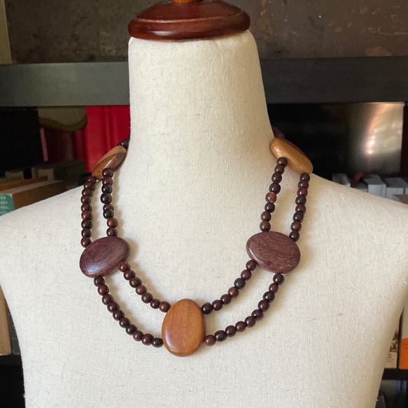 Vintage Jewelry - vintage necklace